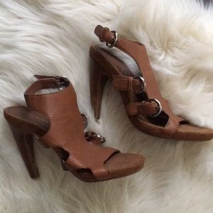 Tan Nine West heels